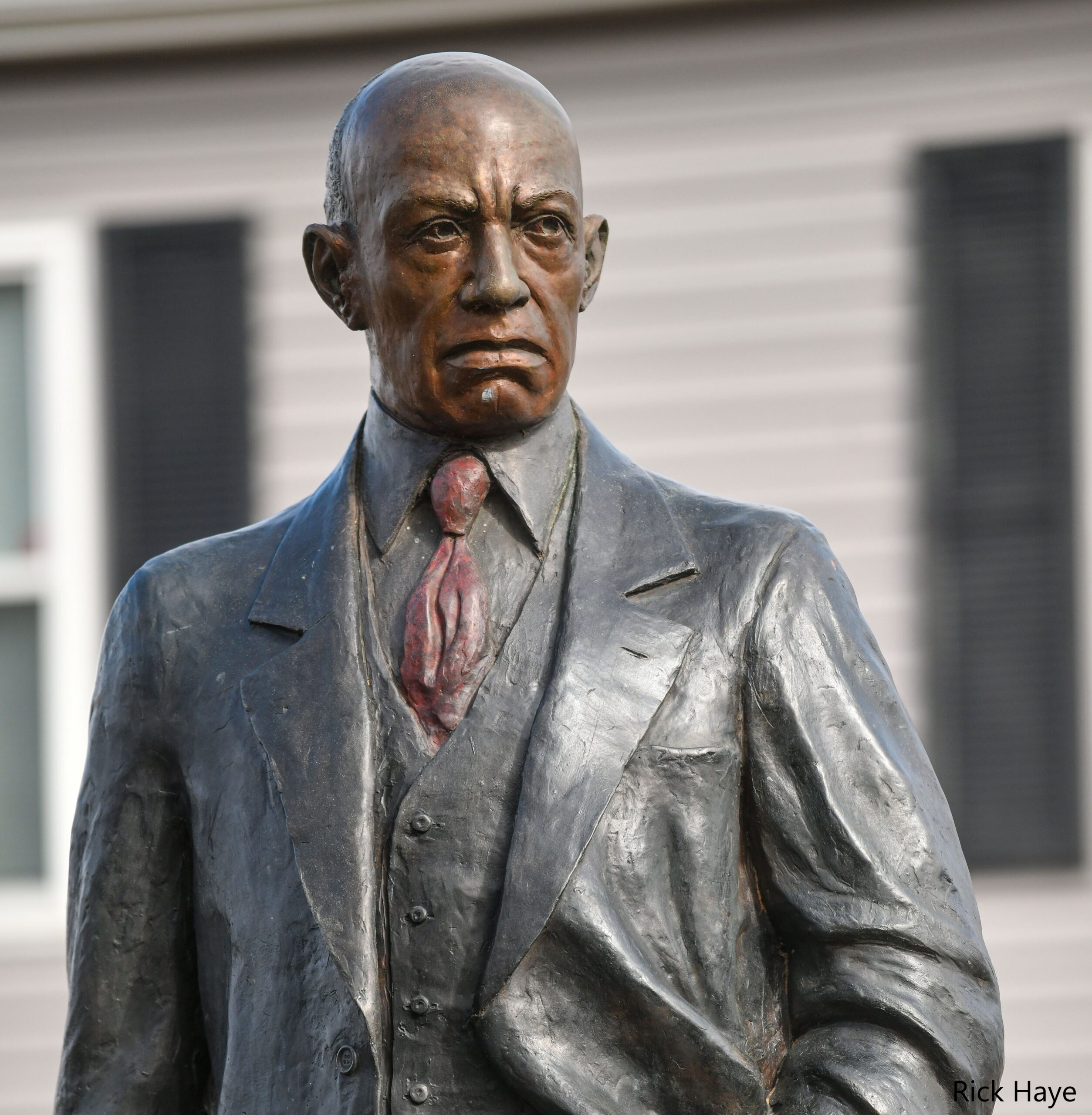 Statue of Carter Woodson 